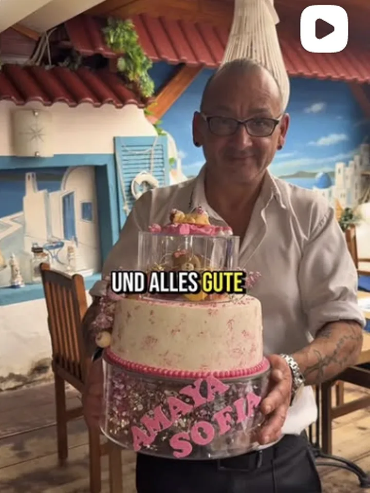 Reel: Torte und Glückwünsche im Poseidon